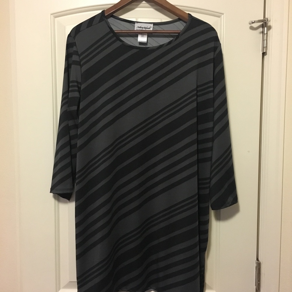Plus Size Dress. Gently used. Anthony Richards. 1X